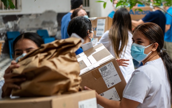 Equipos médicos estadounidenses y hondureños prestan asistencia en Tegucigalpa con ejercicio HEART 22