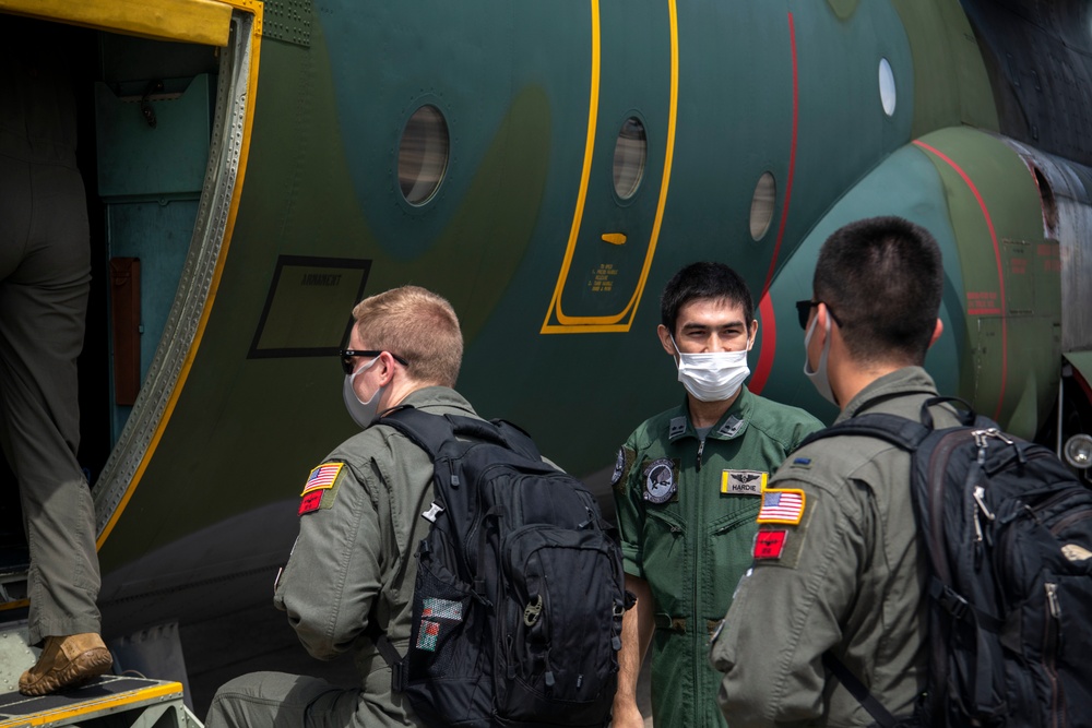 Yokota Airmen Visit Japan's Komaki Air Base