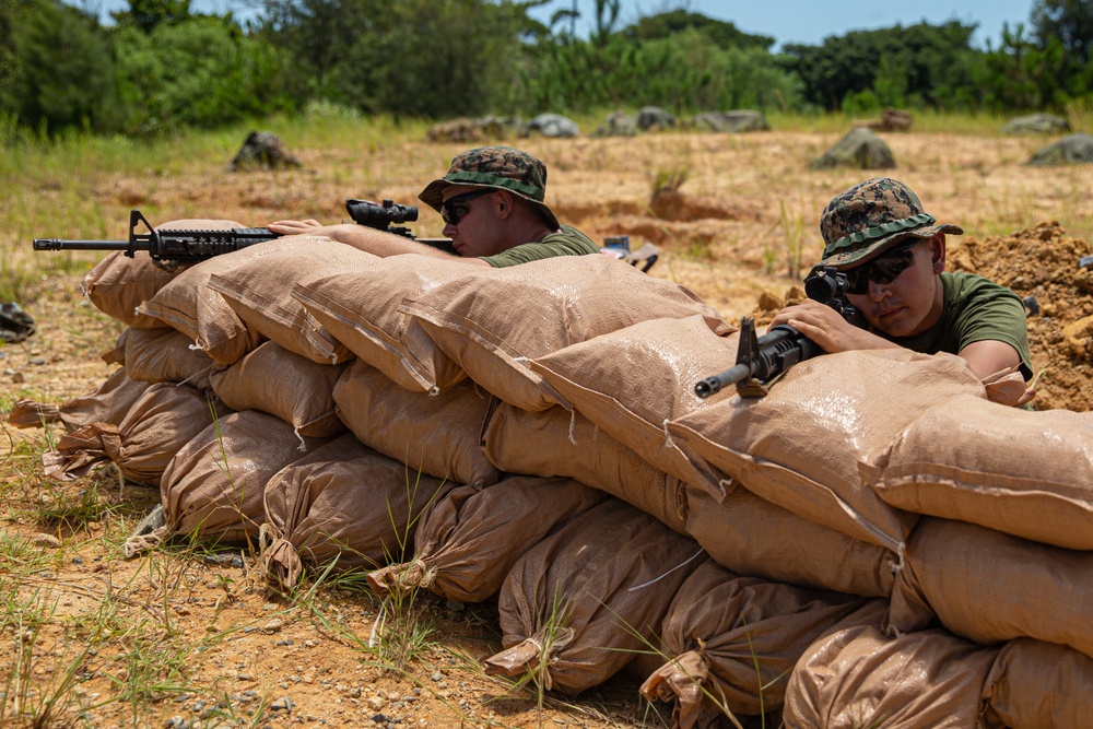 3rd LSB Engineer Support Platoon Marines build defensive positions