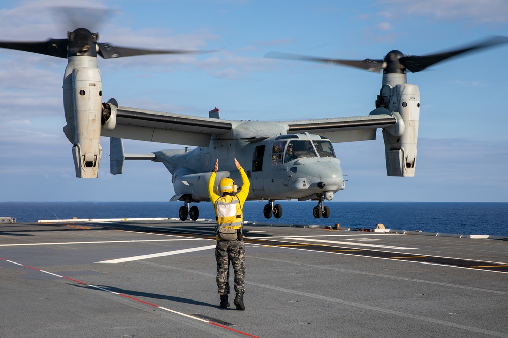 MV-22B Osprey Deck Landings RIMPAC 2022