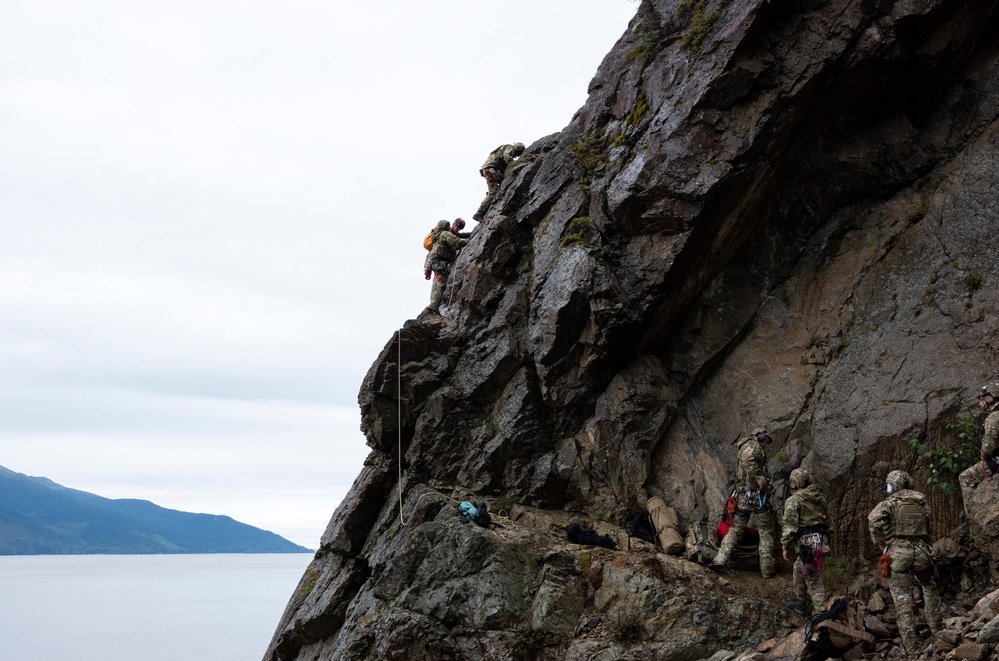 JBER special warfare Airmen tackle new heights