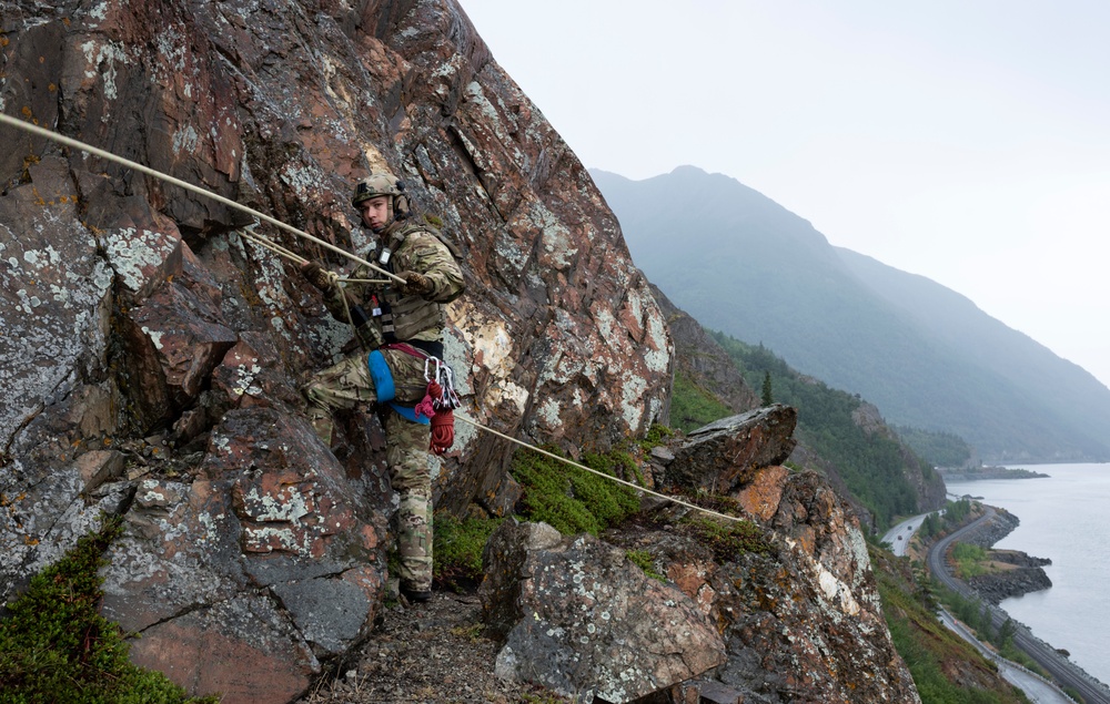 JBER special warfare Airmen tackle new heights