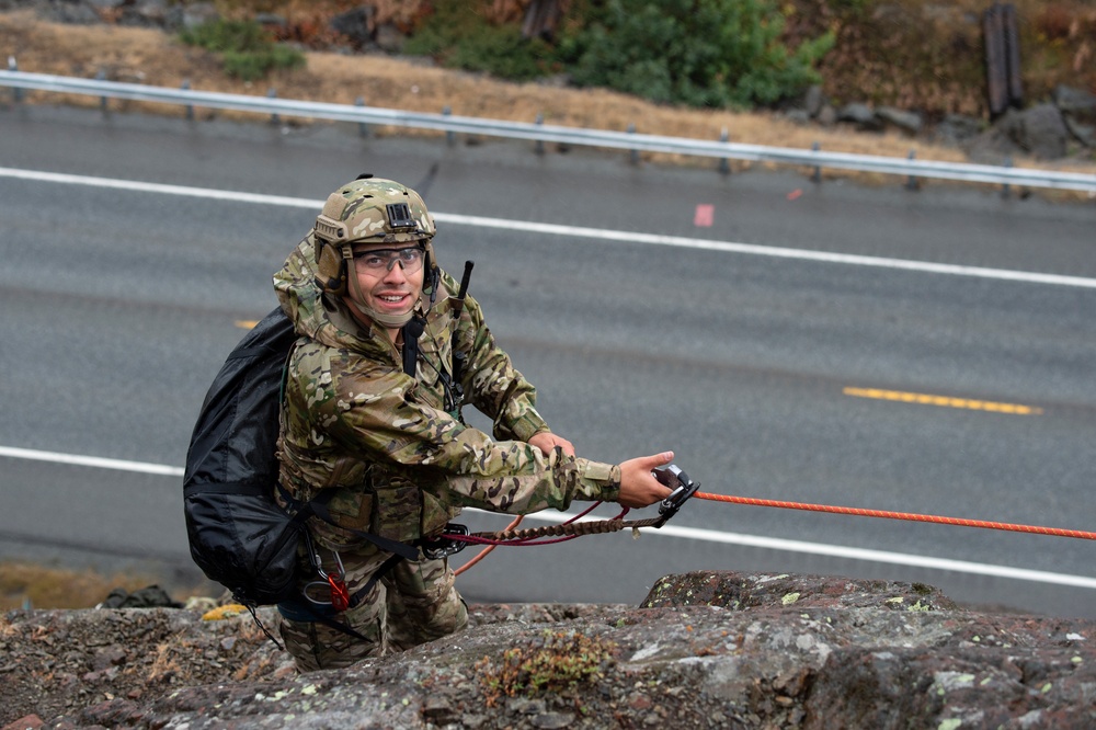 JBER special warfare Airmen tackle new heights