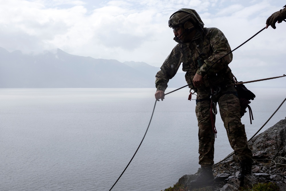 JBER special warfare Airmen tackle new heights