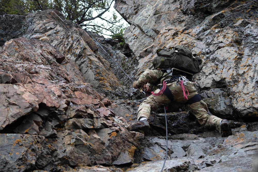 JBER special warfare Airmen tackle new heights