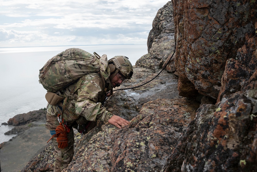 JBER special warfare Airmen tackle new heights