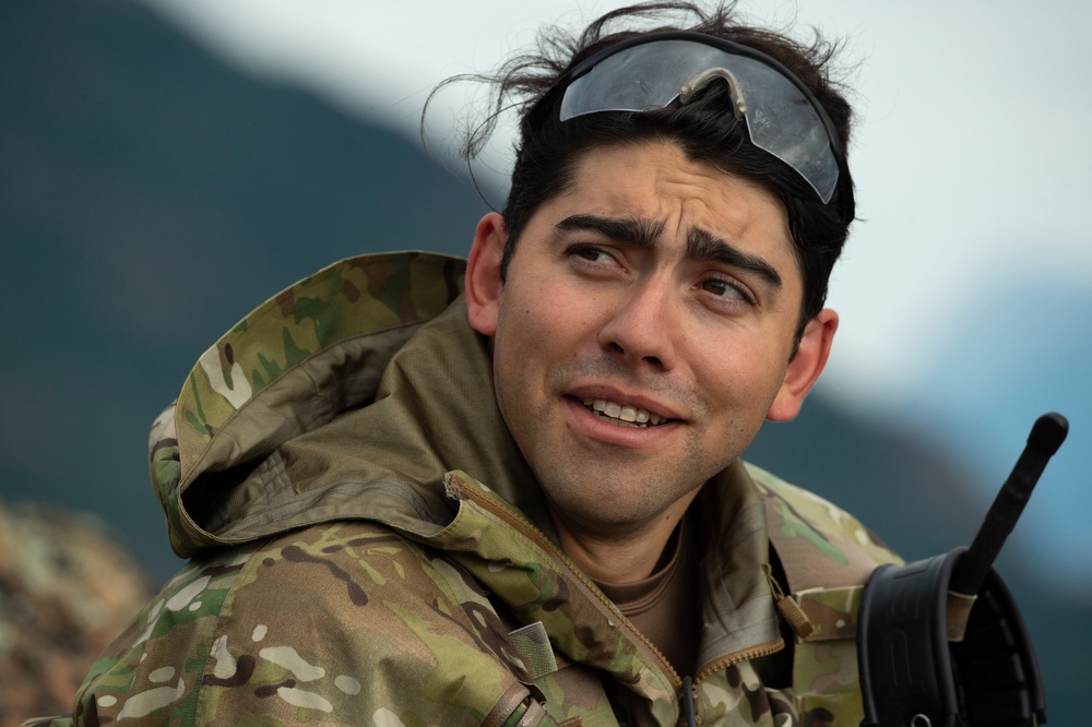 JBER special warfare Airmen tackle new heights