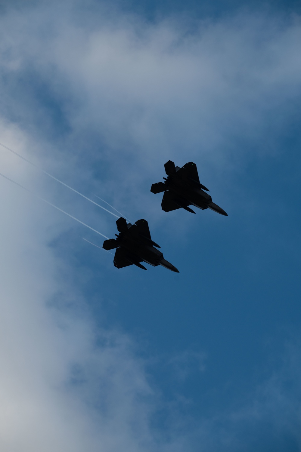 F-22's arrive at RAF Lakenheath