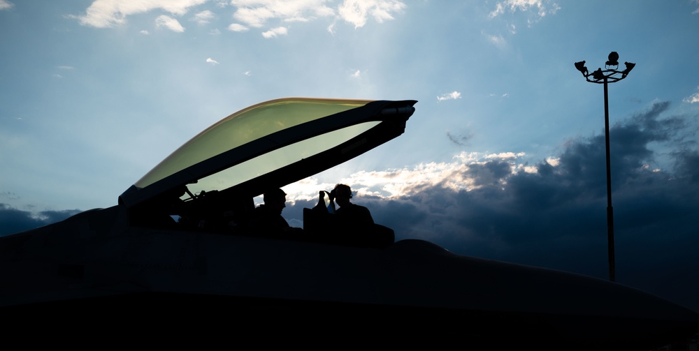 F-22's arrive at RAF Lakenheath