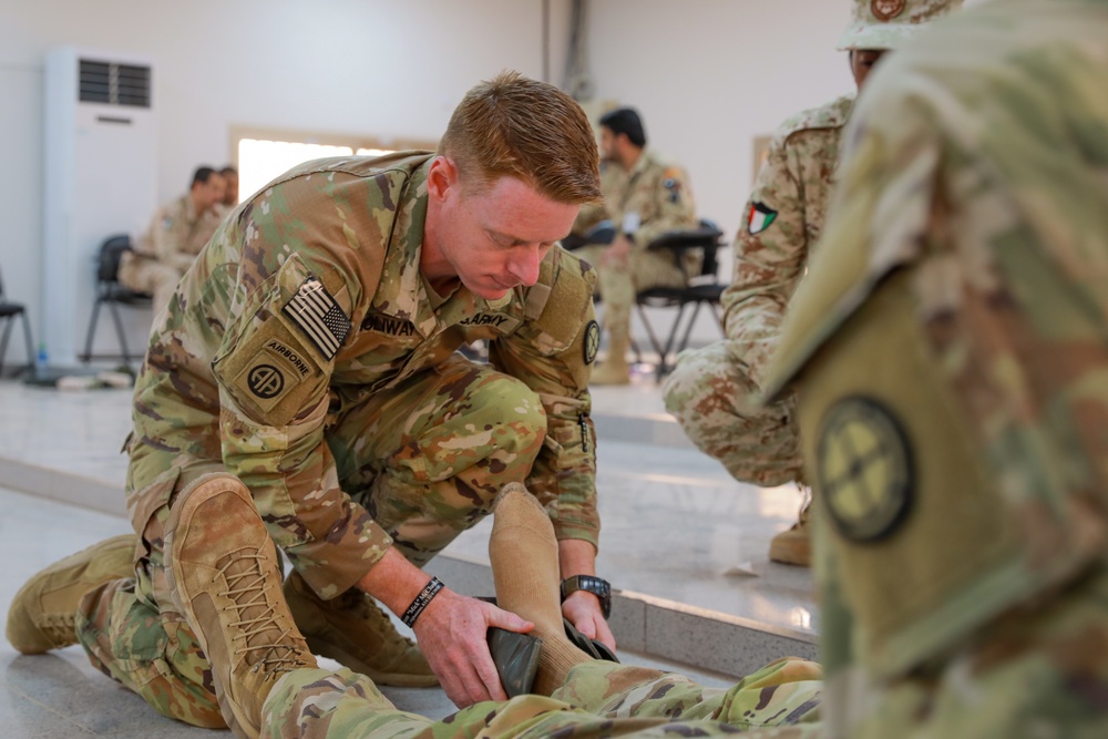 DVIDS - Images - Medical interoperability training with the Kuwait Land ...