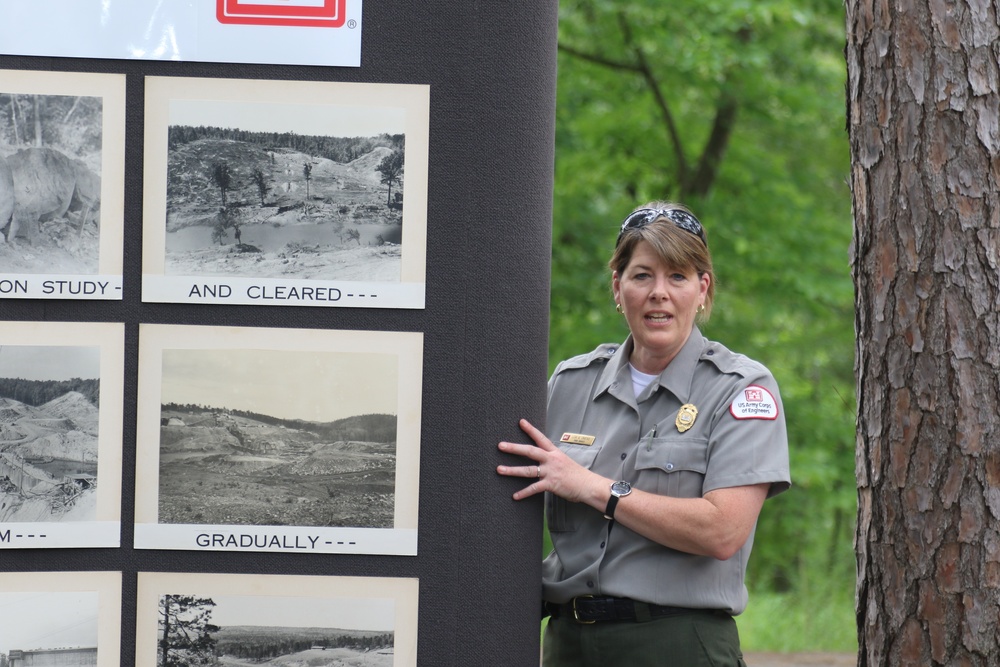 Ranger Lisa Owens presenting historical photos