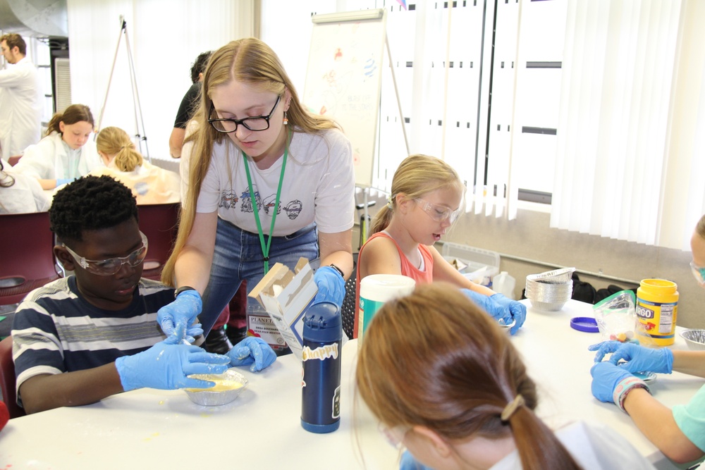 GEMS Students Return to Halls of USAARL