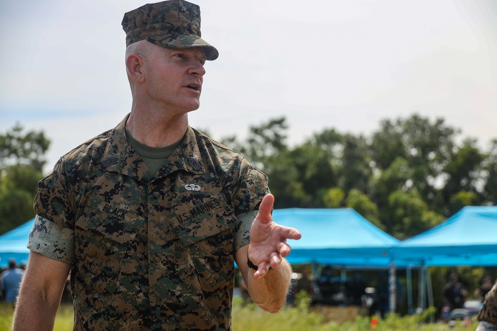 DVIDS - Images - 19th Sergeant Major of the Marine Corps visits Combat ...