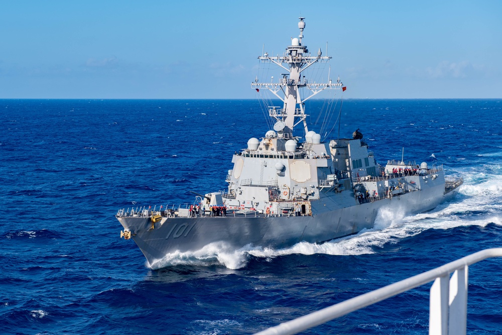 USNS Pecos conducts refueling at sea during RIMPAC 2022