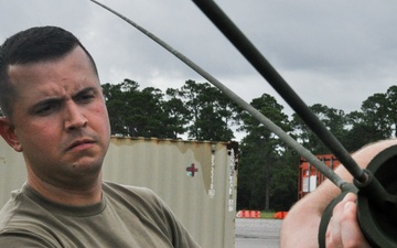 350th CACOM Army Reserve Soldiers train on antenna emplacement