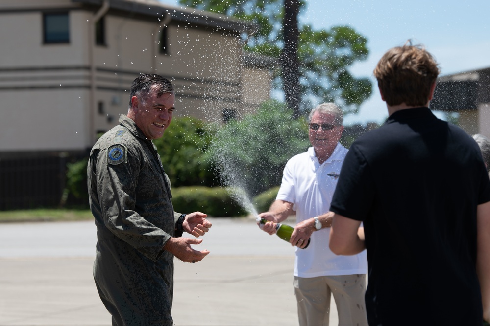 AFSOC DCOM takes final flight of 32-year career