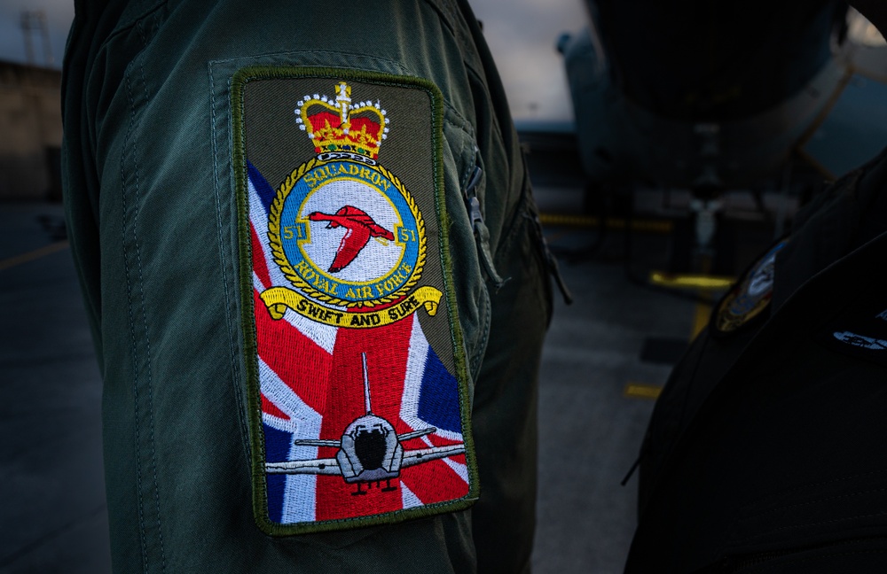 US, UK, AUS trilateral training