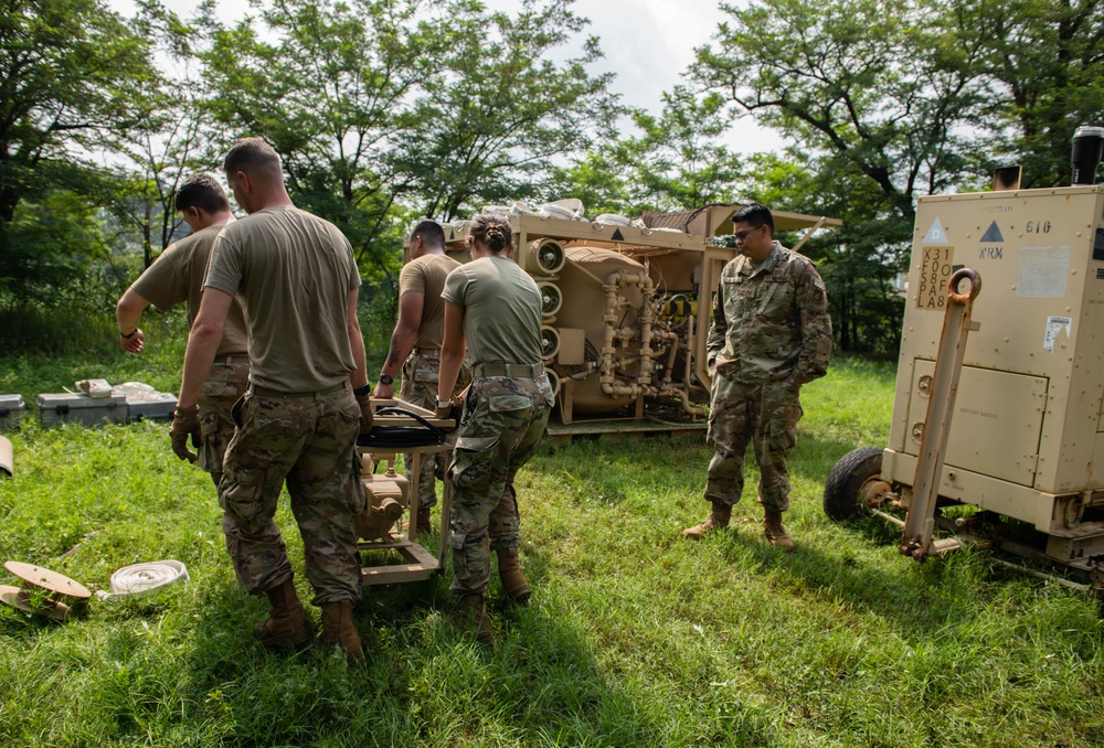 Red Devils host water purification training event