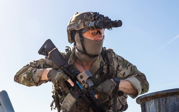 Croatian VSS train with U.S. Navy SEALs