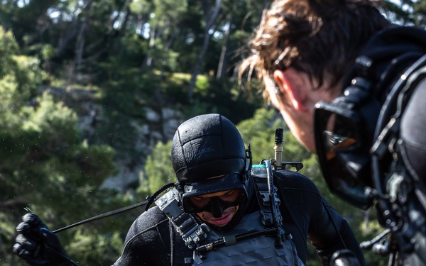 Croatian VSS train with U.S. Navy SEALs