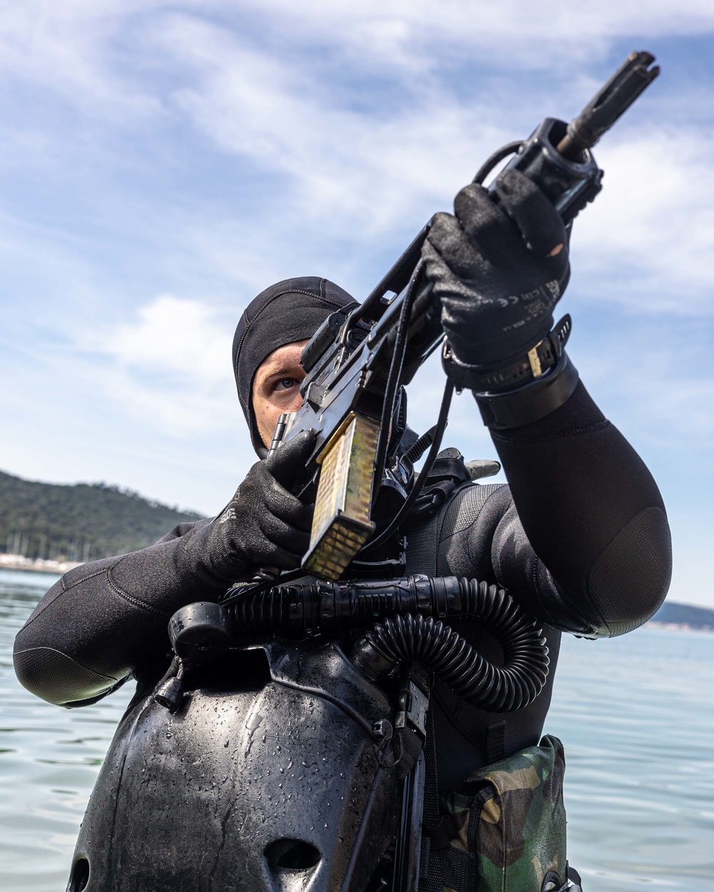 Croatian VSS train with U.S. Navy SEALs