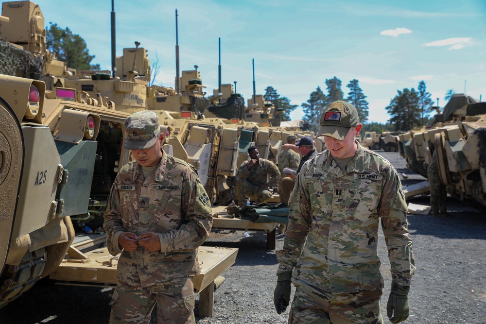 Alpha Troop, 4-10 Cav prepares Bradleys for gunnery qualification