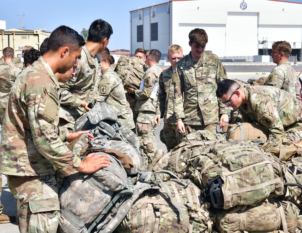 Soldiers Unload Supplies