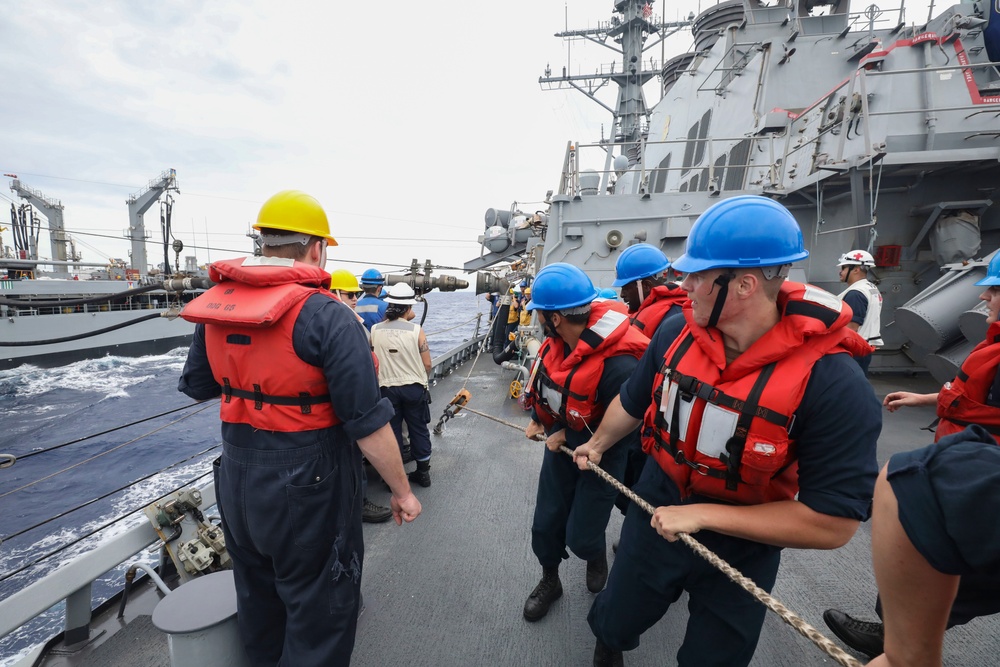 Benfold Conducts Replenishment-At-Sea