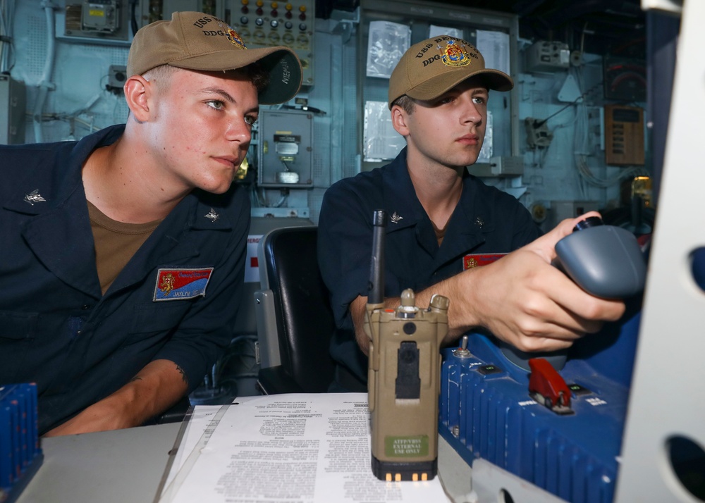 Gunner's Mates Monitor Surface Contacts