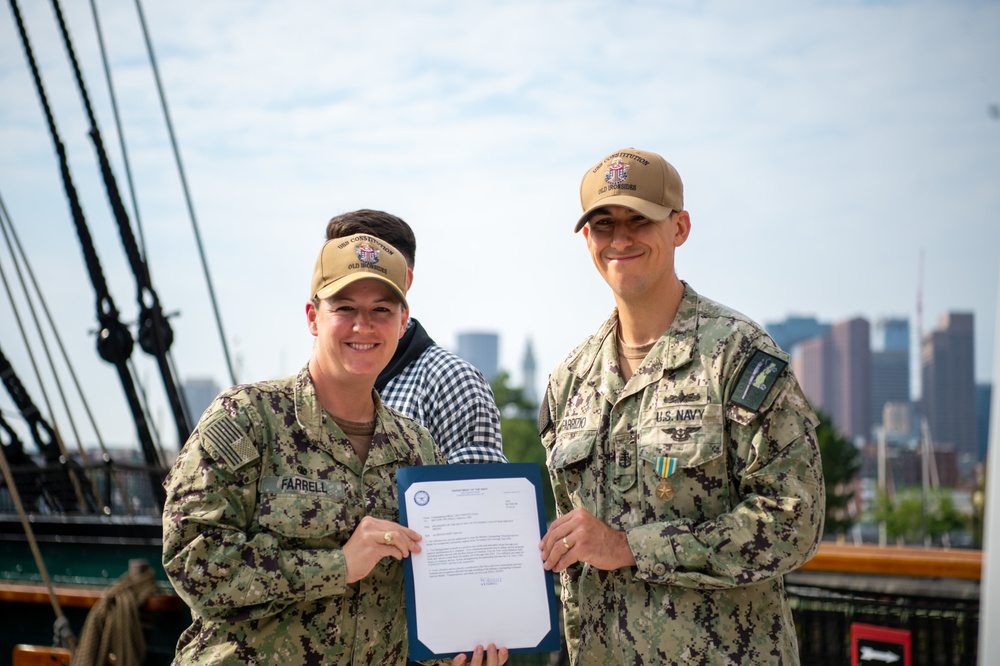 Chief Mass Communication Specialist Elliott Fabrizio receives MOVSM