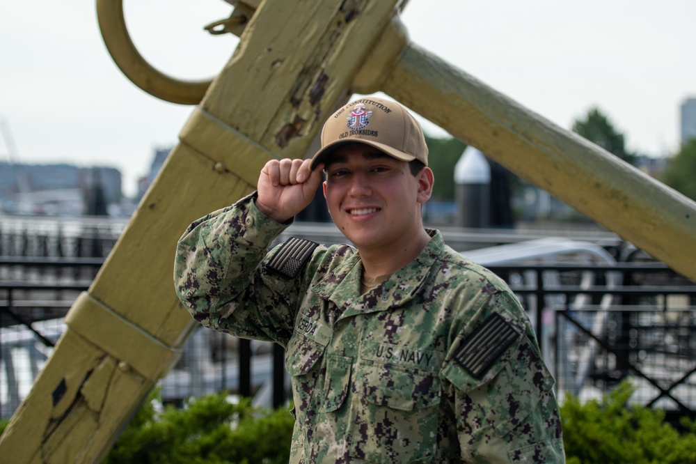 U.S. Sailor earns Basic Interpretive Historian Qualification