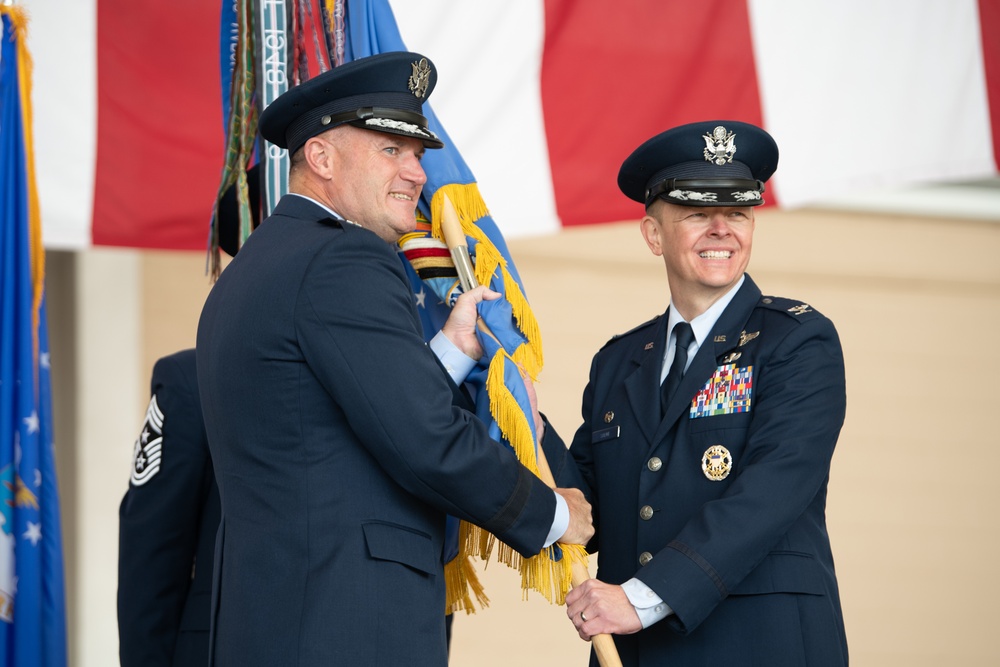 60th AMW change of command