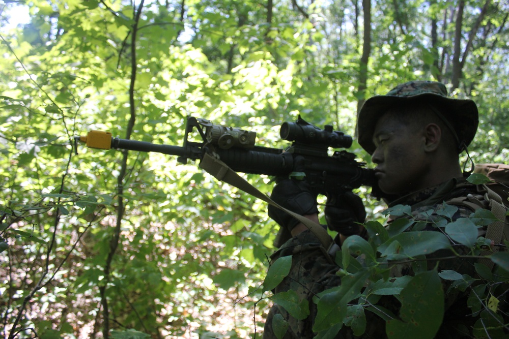 Marines, Navy Corpsmen train in casualty care field exercise