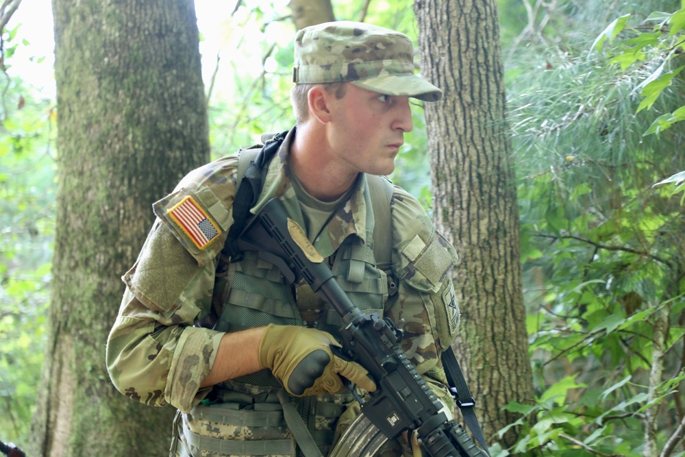 Signal Soldiers Participate in Field Training Exercise &quot;Mercury Strike&quot;