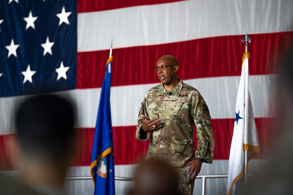 CSAF visits Shaw Air Force Base