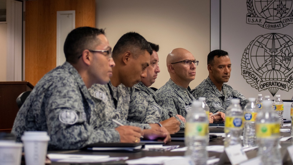 Special Warfare Training Wing members collaborate with Colombian Special Air Commands delegation