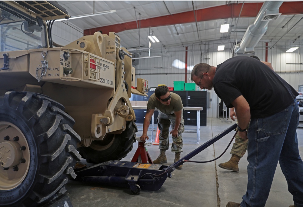 Draw Yard offers forklift maintenance class for first time