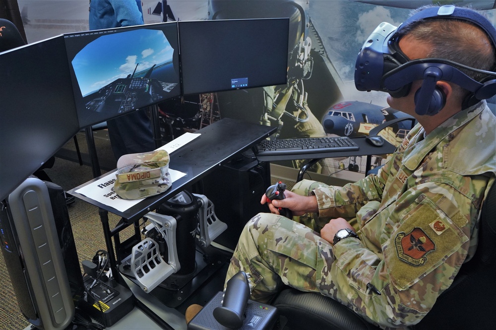 Colonel Dipoma, 2 AF/CV, visit at DLIELC