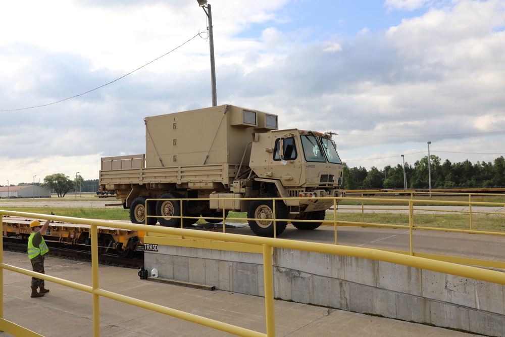 Fort McCoy supports rail movement for 107th Support Maintenance Company