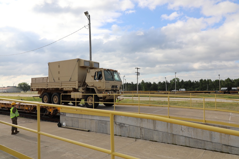 Fort McCoy supports rail movement for 107th Support Maintenance Company