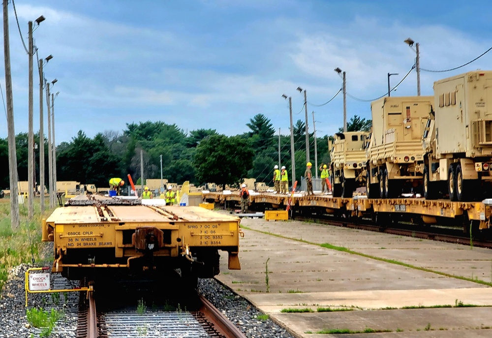 Fort McCoy supports rail movement for 107th Support Maintenance Company