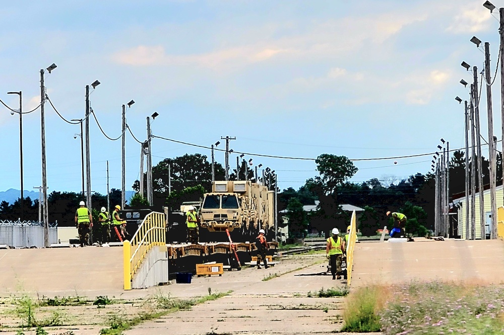 Fort McCoy supports rail movement for 107th Support Maintenance Company