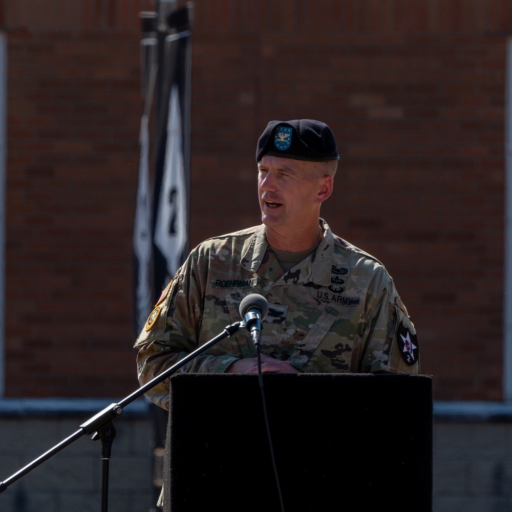 Col. Roehrman Speaks at Change of Responsibility Ceremony