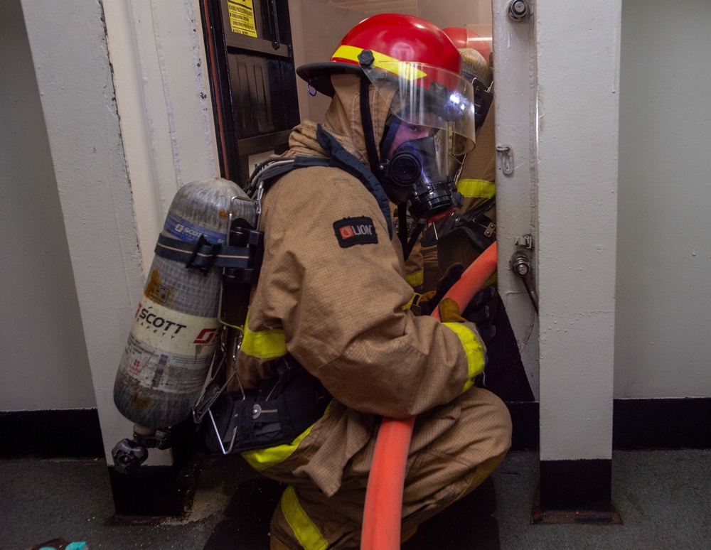 USS Ronald Reagan (CVN-76) Sailors Perform Firefighting Drill