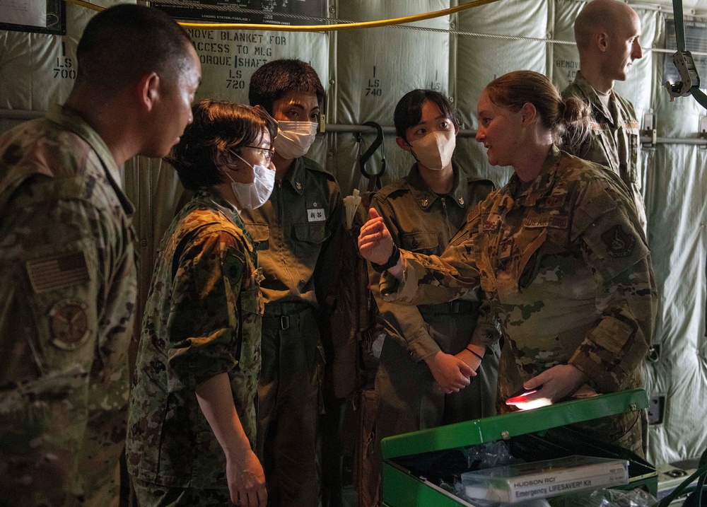 374th MDG hosts 3-day nursing student immersion