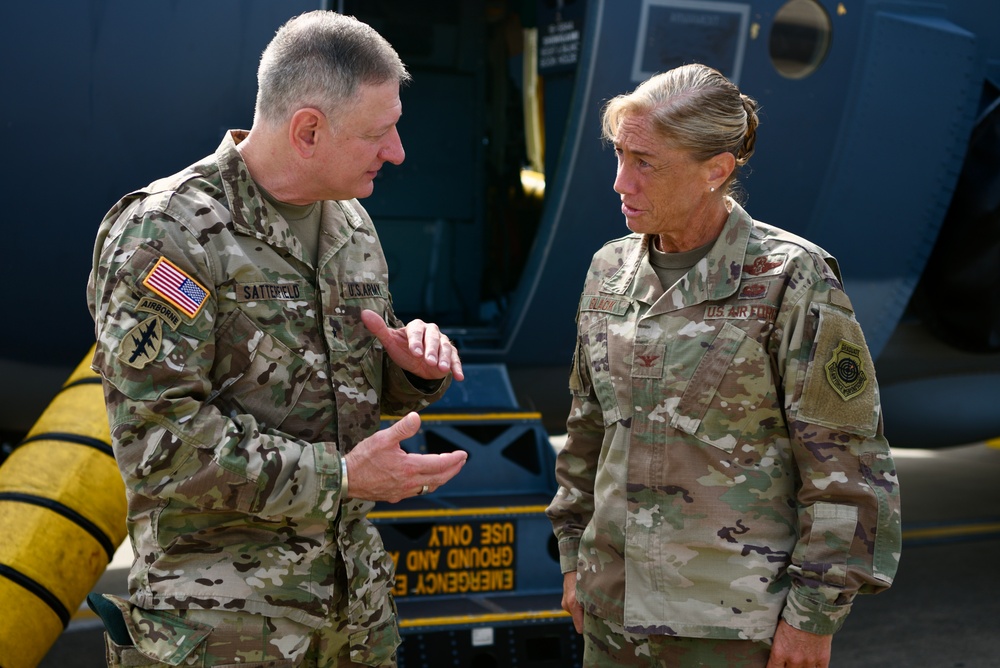 AFSOC hosts SOCNORTH commander