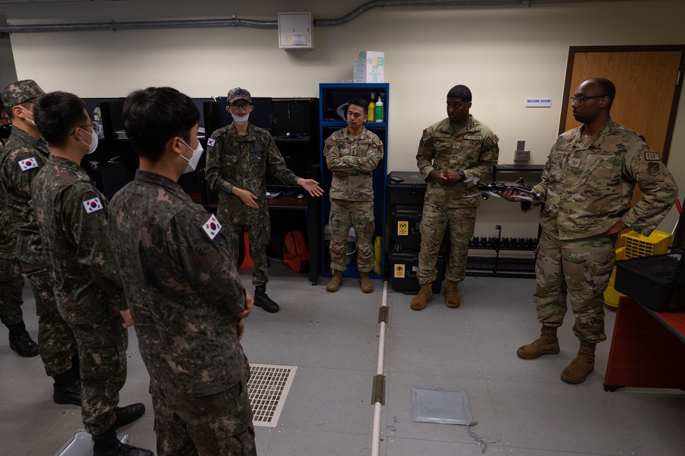 8th SFS holds US-ROKAF immersion training