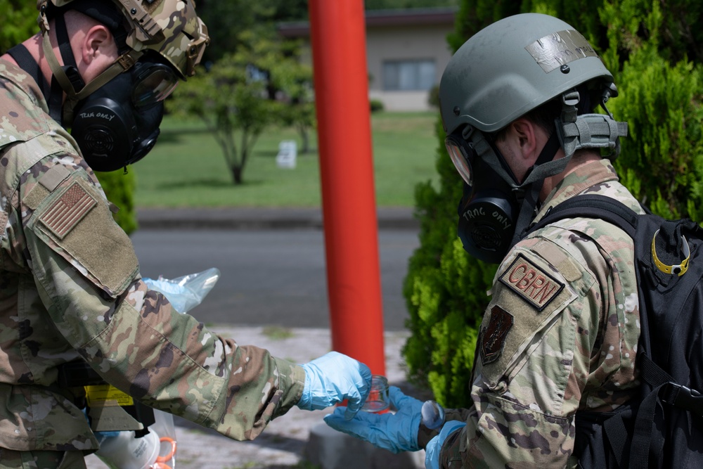 DVIDS - Images - Air National Guard teams up with the 374th Airlift ...