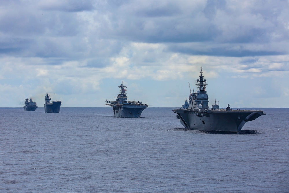 RIMPAC 2022 Fleet Sails in Formation