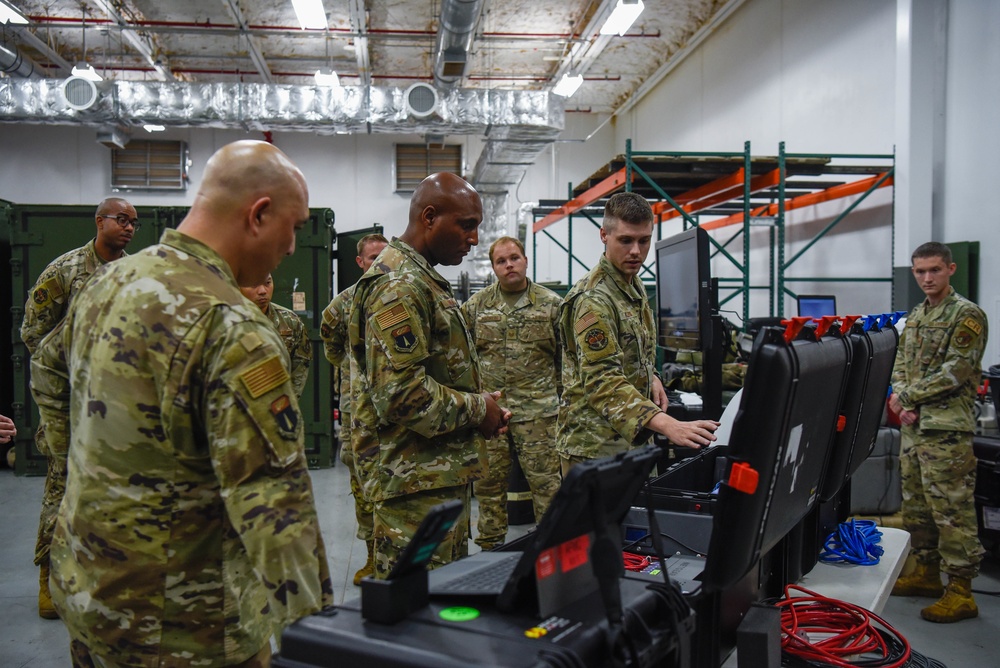 Autonomic Logistics Information System